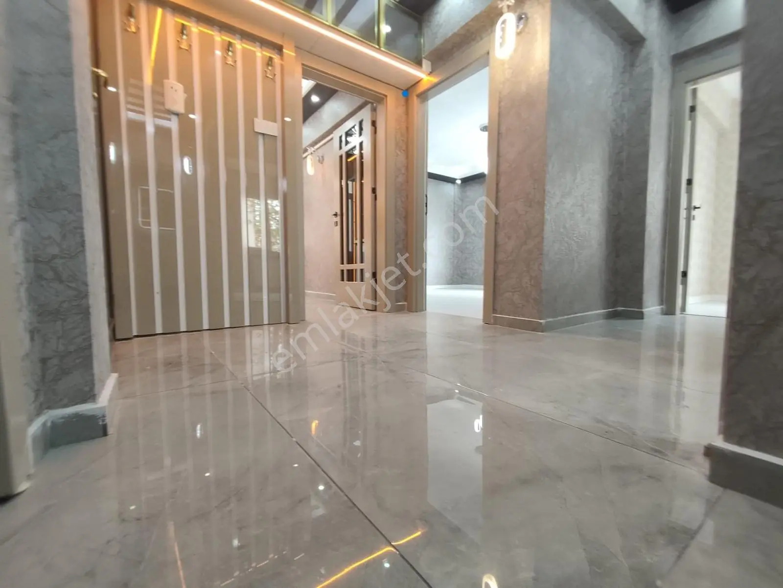 Yılmaz Gayrimenkulden Ultra Lüks Ful Yapılı 1 Kat Merkezi Konum — fotoğraf 31