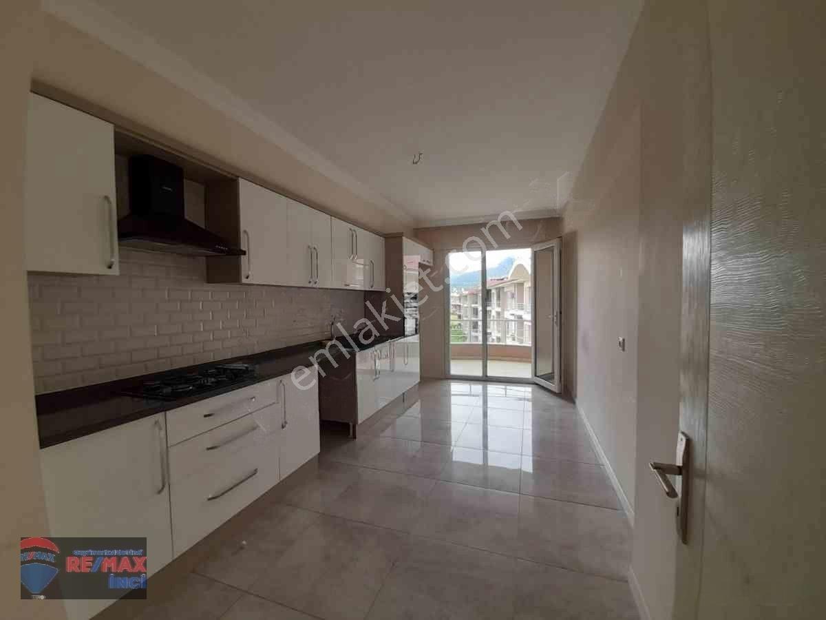 Re/max İnci'den Sındırgı Özdil Termal Sitesi 3+1 Satılık Daire — fotoğraf 8