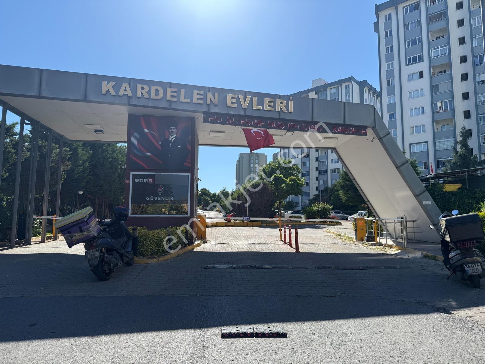 Atakent Toki Kardelen Evleri 3+1 132 M2 Satılık Boş Daire — fotoğraf 2