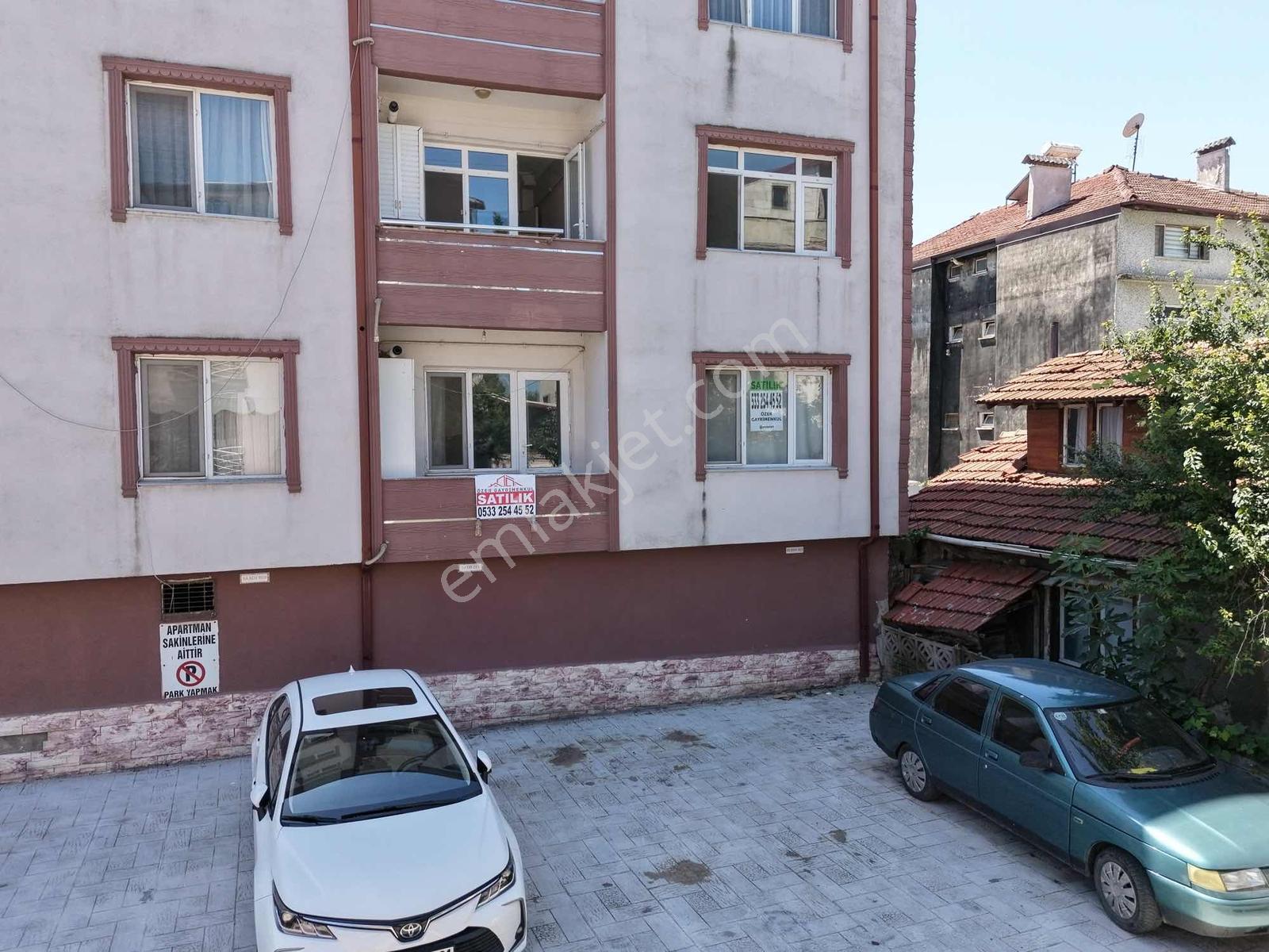 **adapazarı Merkez De 3+1 Geniş M2 Fırsat Daire!*** — fotoğraf 3