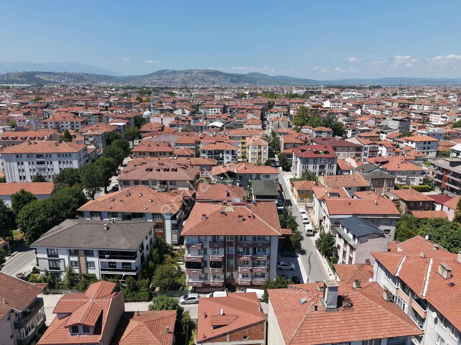 **adapazarı Merkez De 3+1 Geniş M2 Fırsat Daire!*** — fotoğraf 4