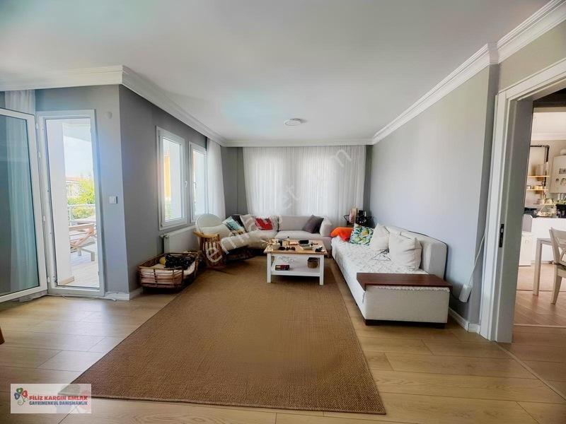 Şile Merkez Çavuş Mah. De Havuzlu Sitede Satlık Tripleks Villa — fotoğraf 6