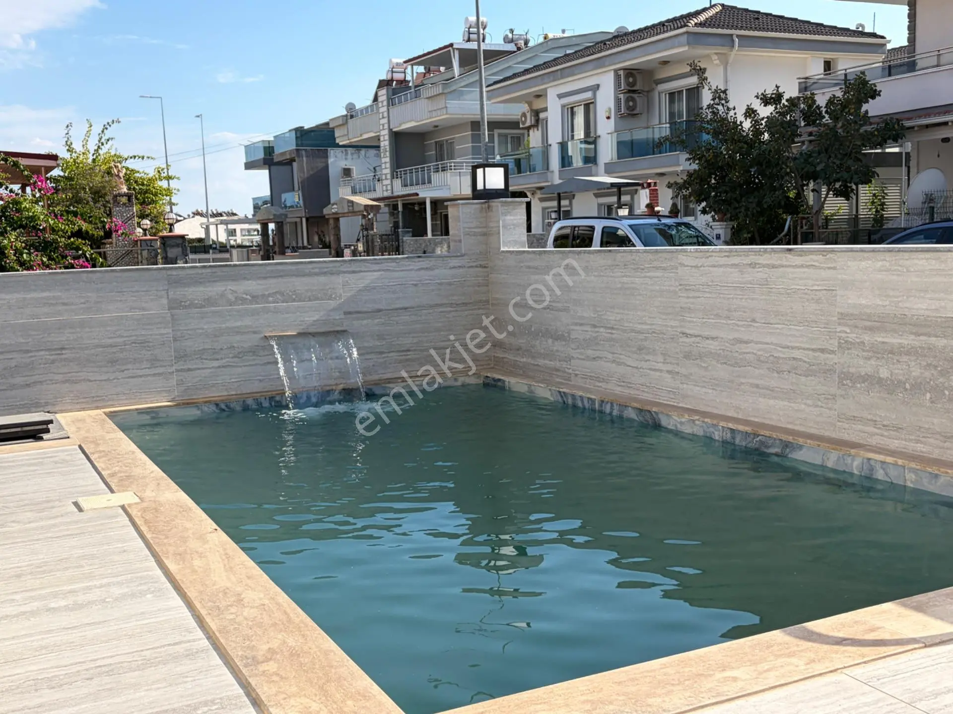Didim’de Fiyatı Düşen Acil Satılık Villa Liman Yolu Yakını — fotoğraf 3