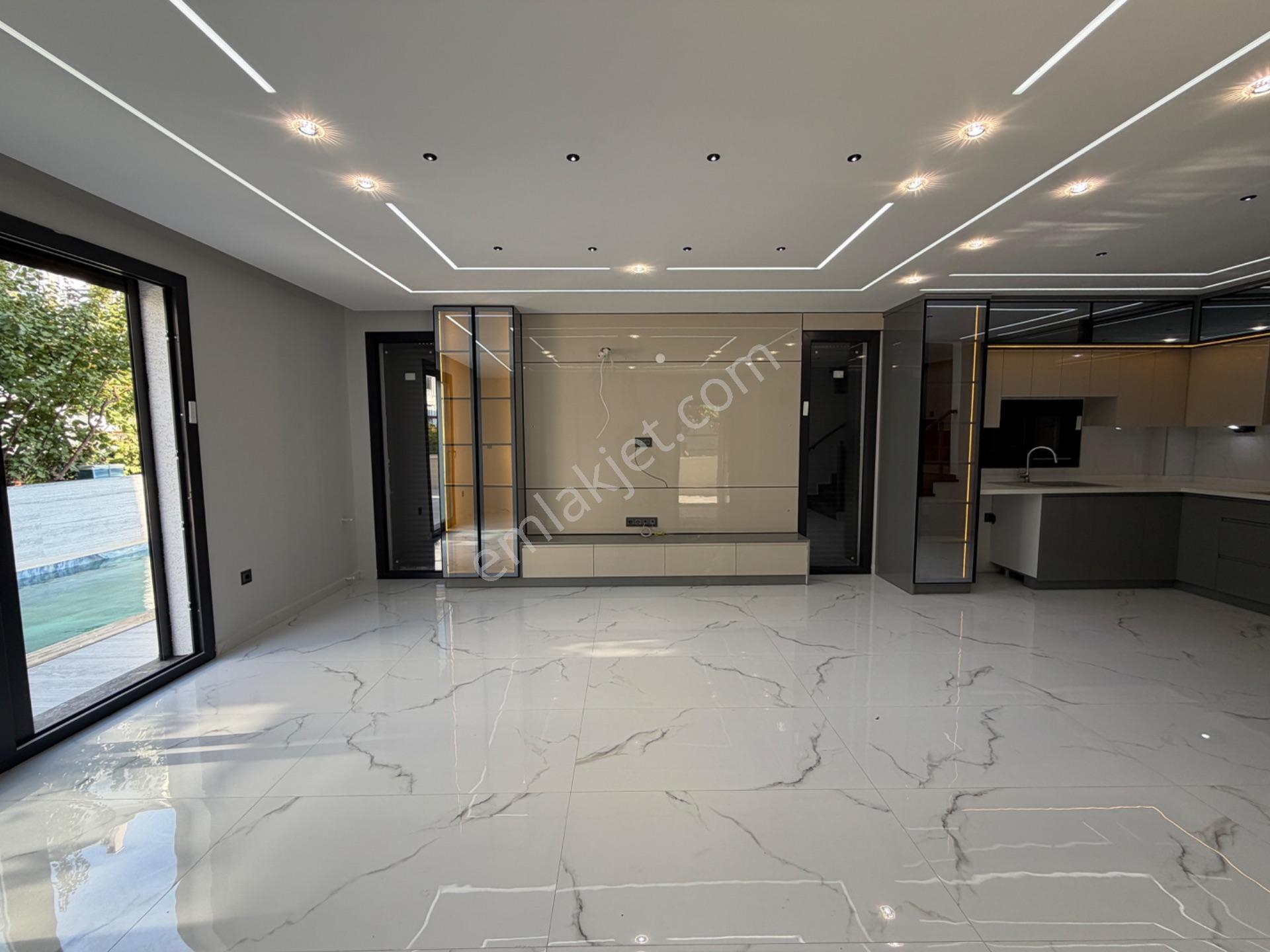Didim’de Fiyatı Düşen Acil Satılık Villa Liman Yolu Yakını — fotoğraf 9