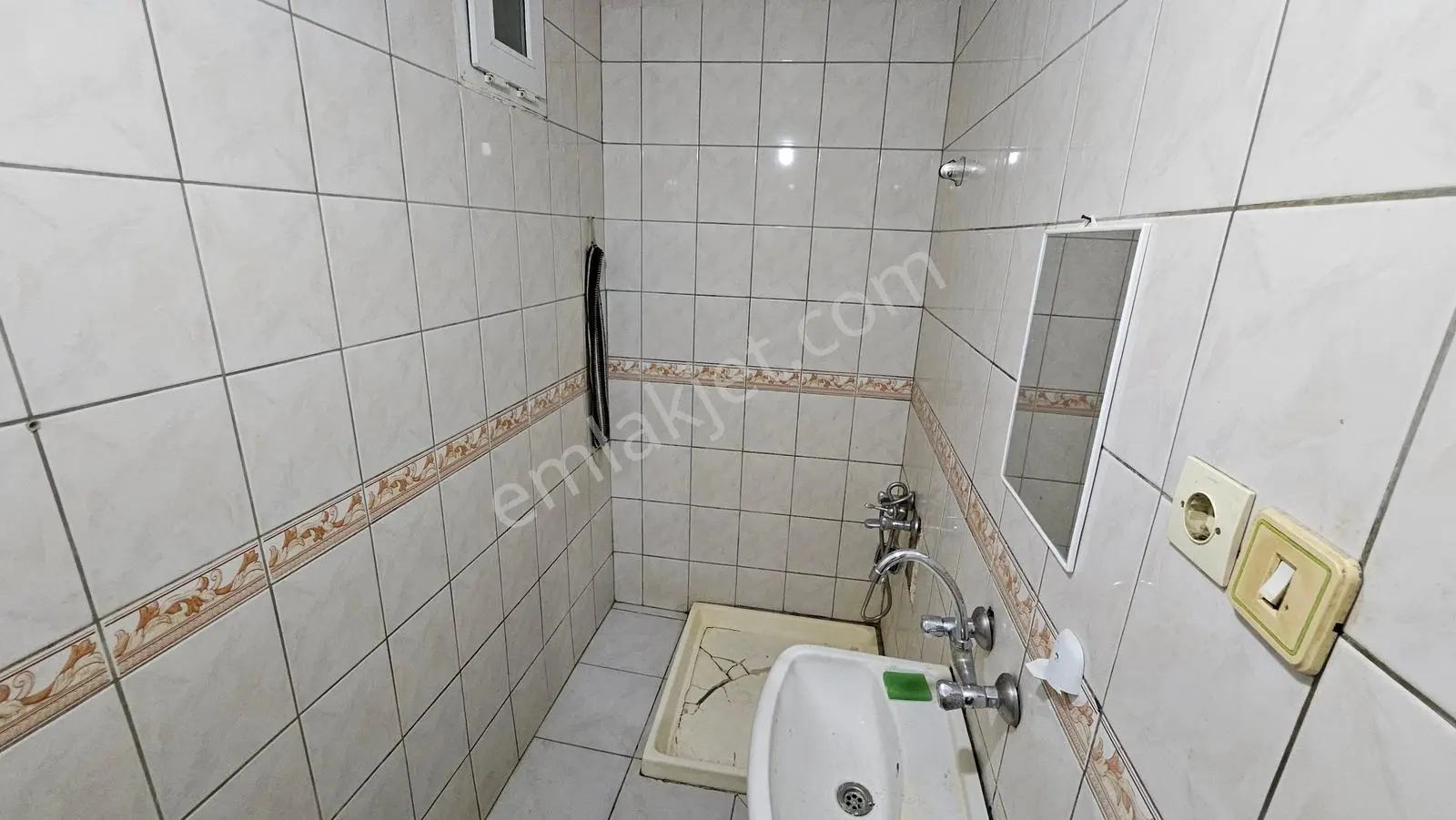 Kent Emlaktan Abidinpaşada Satılık 2+1 Daire — fotoğraf 14