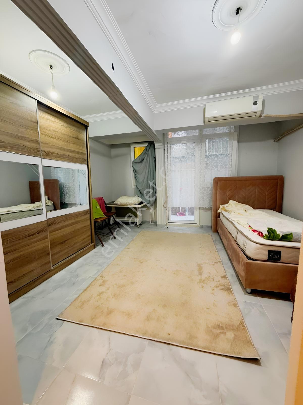 Demetten Ordu Caddesi Dibi 2+1 Giriş Katı Tadilatlı Satılık... — fotoğraf 6