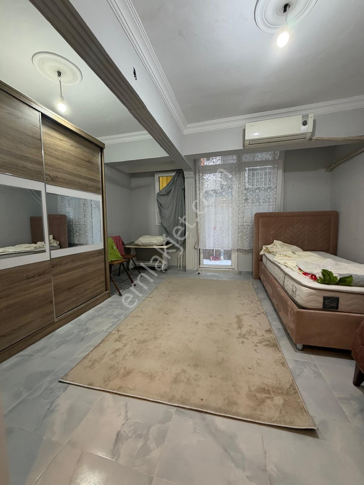 Demetten Ordu Caddesi Dibi 2+1 Giriş Katı Tadilatlı Satılık... — fotoğraf 8