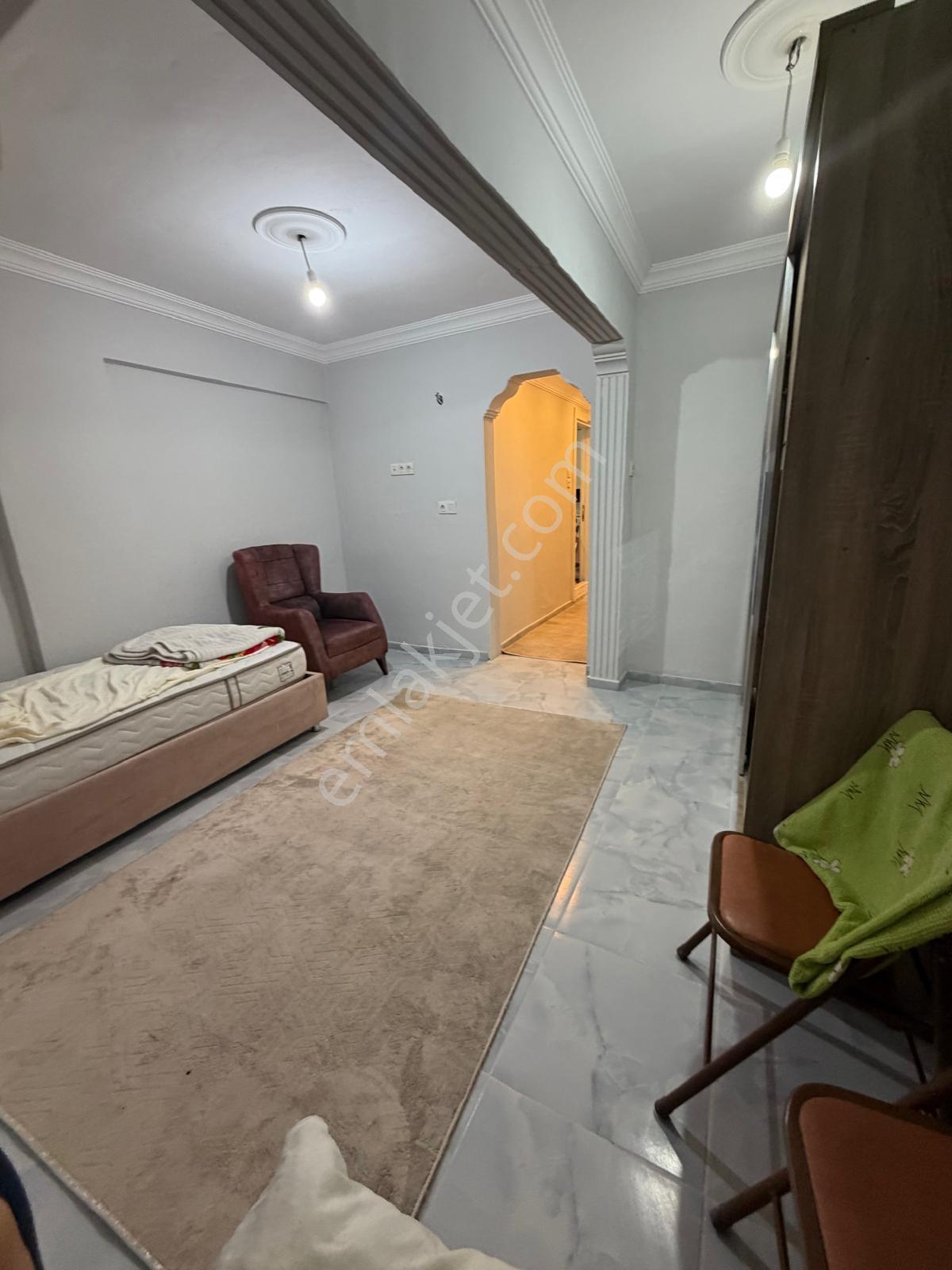 Demetten Ordu Caddesi Dibi 2+1 Giriş Katı Tadilatlı Satılık... — fotoğraf 29