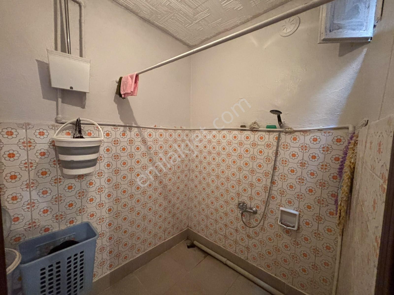 Barış Caddesi Ve Tramvay Yakını Satılık Bakımlı 3+1 Daire — fotoğraf 15