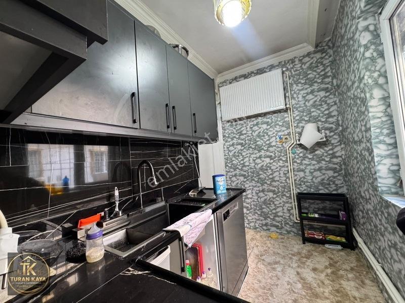 İstikal Mahallesinde Full Bakımlı Yıkım Kararsız 2+0 Daire — fotoğraf 4