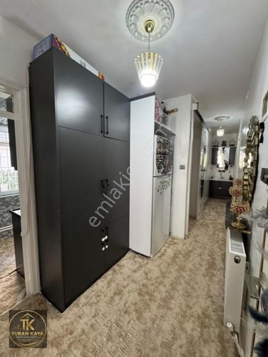İstikal Mahallesinde Full Bakımlı Yıkım Kararsız 2+0 Daire — fotoğraf 9