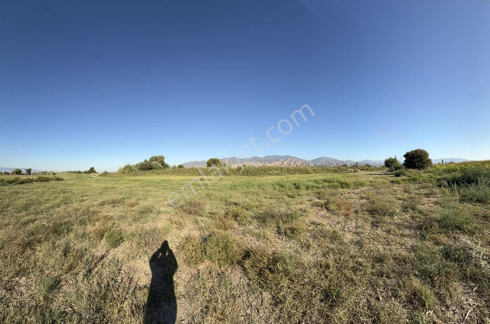 Takasa Açık |aydın Efeler Serçeköyde 5.900 M² Yola Cepheli | — fotoğraf 31