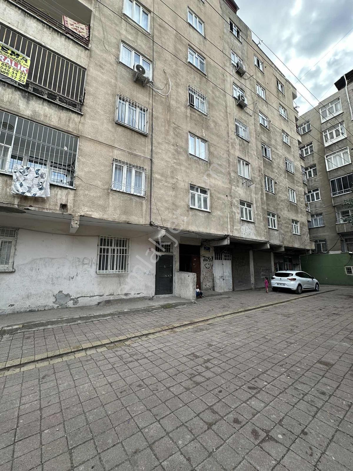 Kuruçeşme Civarında Satılık 2+1 Daire — fotoğraf 16