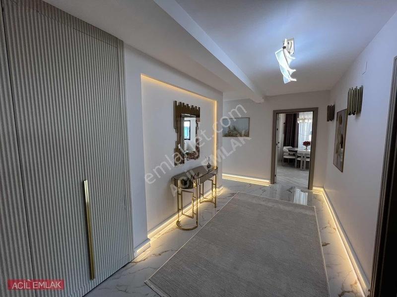Acil Emlak Güvencesiyle Ultra Lüx 4+1 Tekli Daire Batıkent — fotoğraf 20