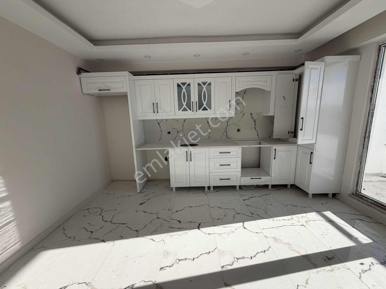 Devlet Hastanesi Yolunda Sıfır 3+1 | 146 M² Güney Batı Cephe — fotoğraf 6