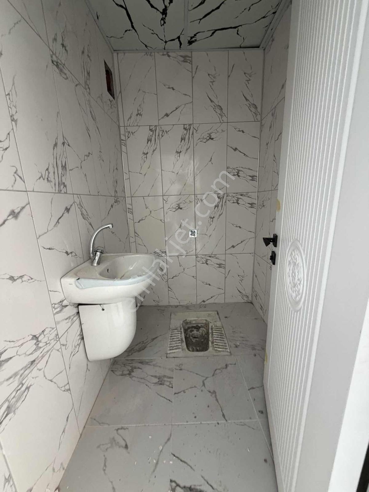 Devlet Hastanesi Yolunda Sıfır 3+1 | 146 M² Güney Batı Cephe — fotoğraf 12
