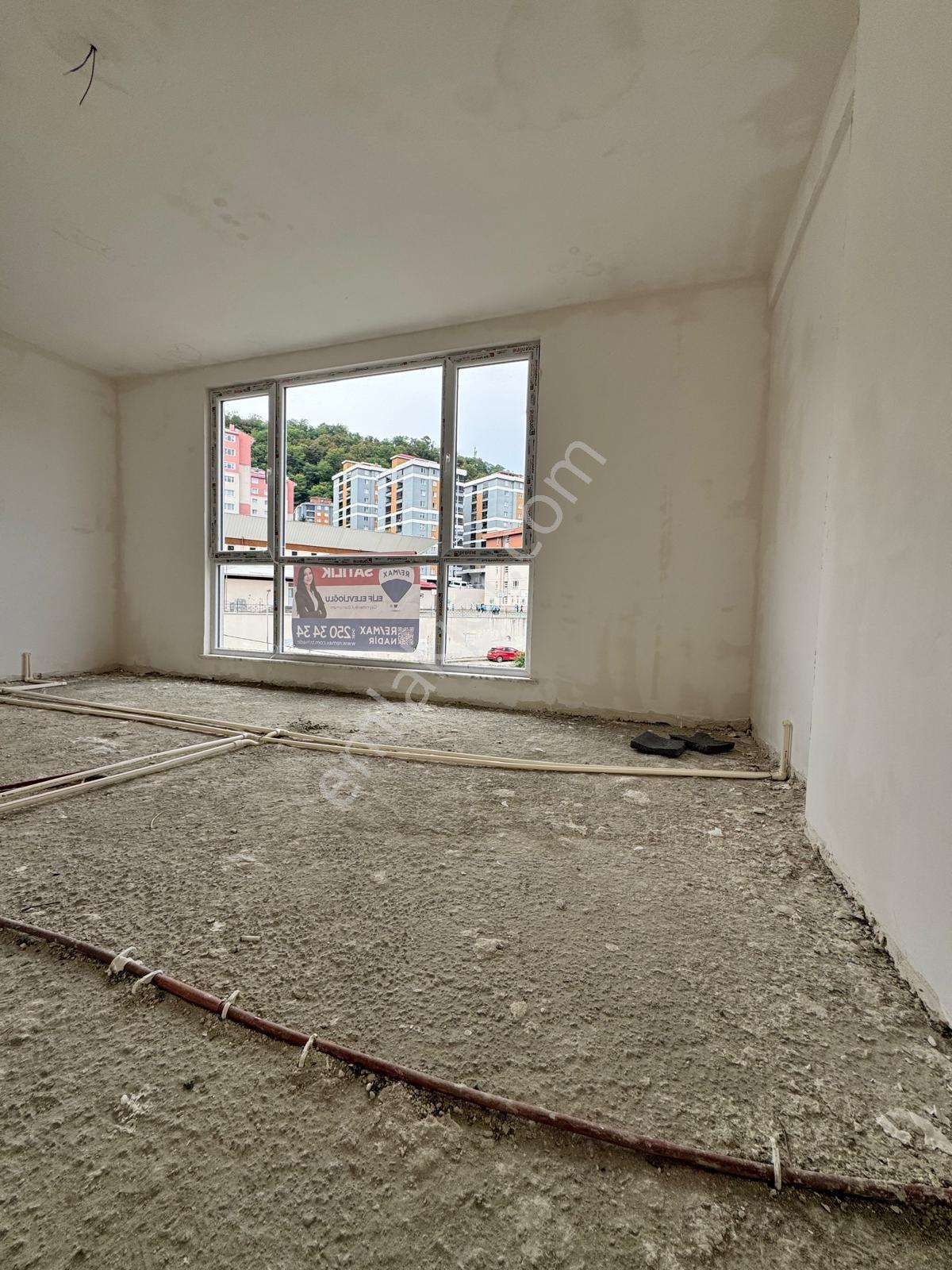 Remax Nadir'den Aksuda İnşa Halinde 2+1 Satılık Daire — fotoğraf 4