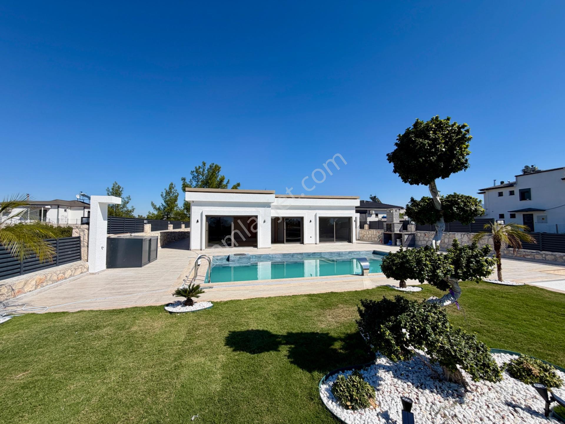Didim’de Satılık Ultra Lüks Tek Katlı Müstakil Villa — fotoğraf 2