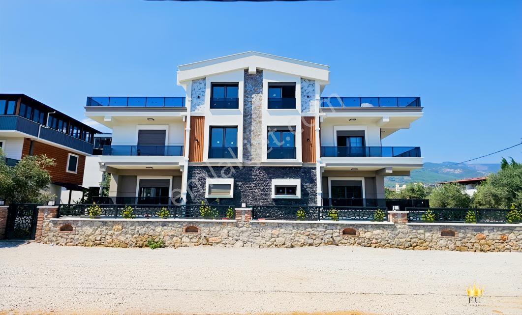 Eu Gayrimenkul'den Yerden Isıtma Denize Yakın 4+1 Villa — fotoğraf 2
