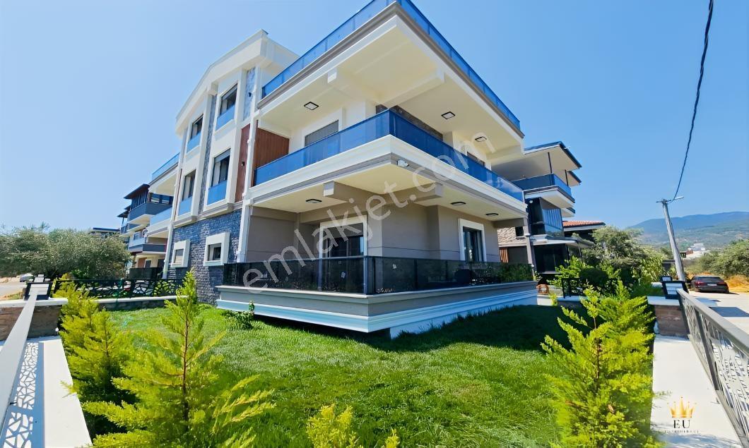 Eu Gayrimenkul'den Yerden Isıtma Denize Yakın 4+1 Villa — fotoğraf 3