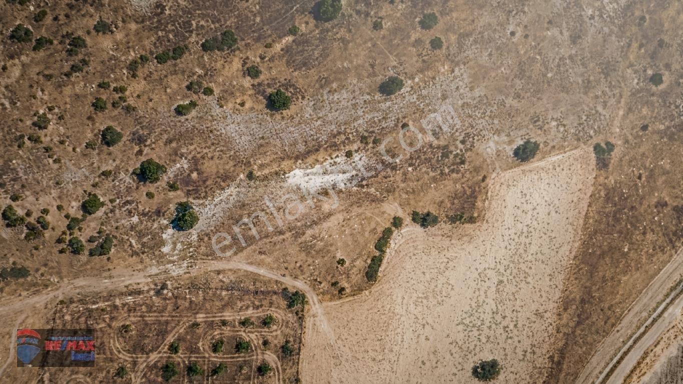 Re/max İnci'den Balıkesir Altıeylül Pamukçu’da 2695 M² Satılık Tarla — fotoğraf 6