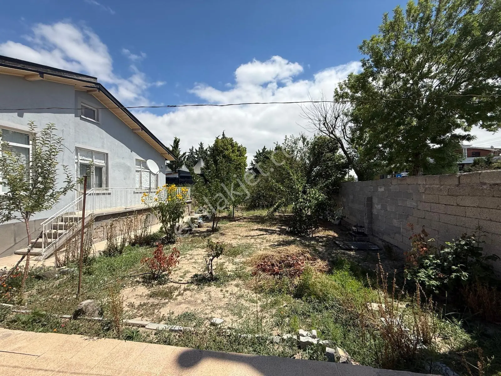 Meram Yaka Caddesine Cephe 857 M² Arsa İçinde 145 M² Ev — fotoğraf 2