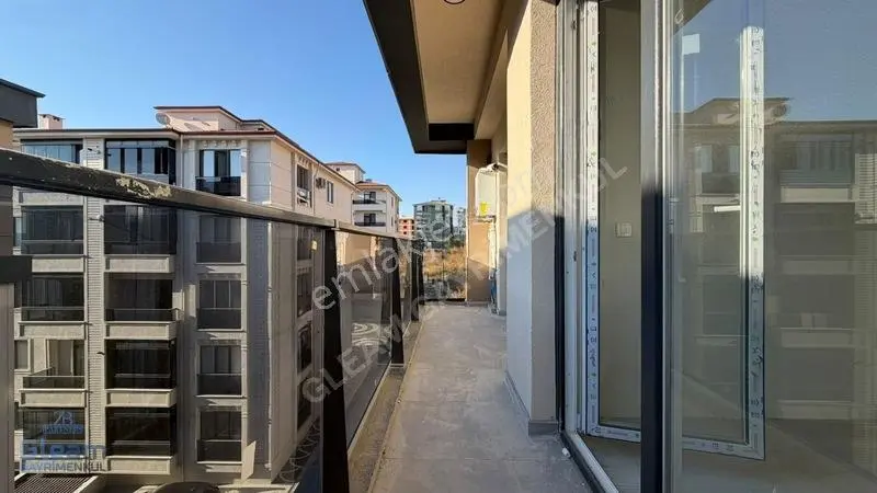 Tekirdağ Atatürk Mh Havuzlu Site İçinde Satılık Lüx 2+1 Daire — fotoğraf 10