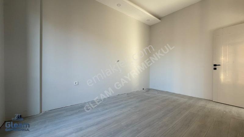 Tekirdağ Atatürk Mh Havuzlu Site İçinde Satılık Lüx 2+1 Daire — fotoğraf 19