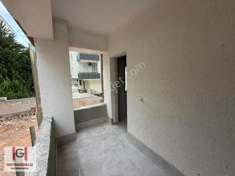Osmangazi'de 1 Ay'a Teslim Satılık 2,5+1 Sıfır Daire... — fotoğraf 3