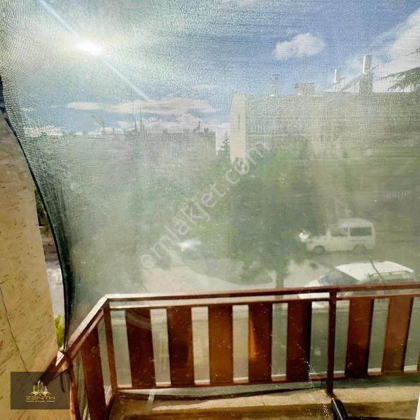 S.eyyubi Mah. Ara Kat Satılık Fırsat Daire ! — fotoğraf 10