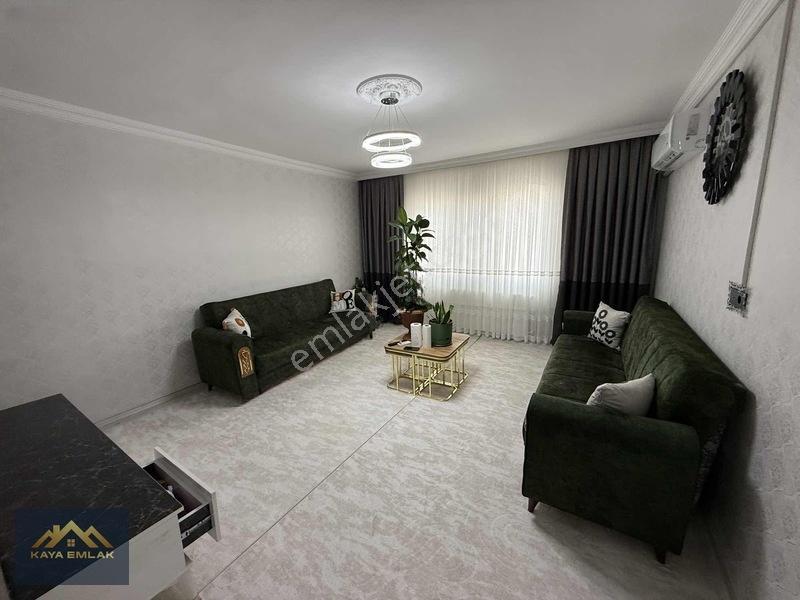 60. Yıl Mahallesinde Huzur Taksi Civarı 3+1 Kattan Bölme Daire — fotoğraf 4