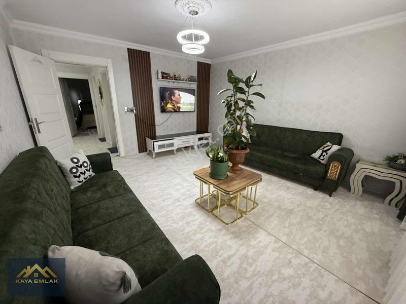 60. Yıl Mahallesinde Huzur Taksi Civarı 3+1 Kattan Bölme Daire — fotoğraf 5