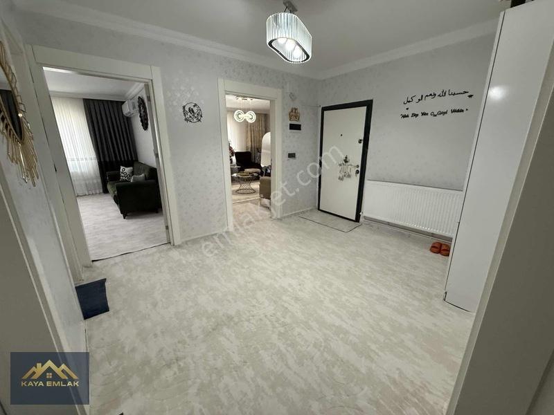 60. Yıl Mahallesinde Huzur Taksi Civarı 3+1 Kattan Bölme Daire — fotoğraf 12