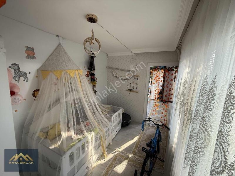 60. Yıl Mahallesinde Huzur Taksi Civarı 3+1 Kattan Bölme Daire — fotoğraf 16