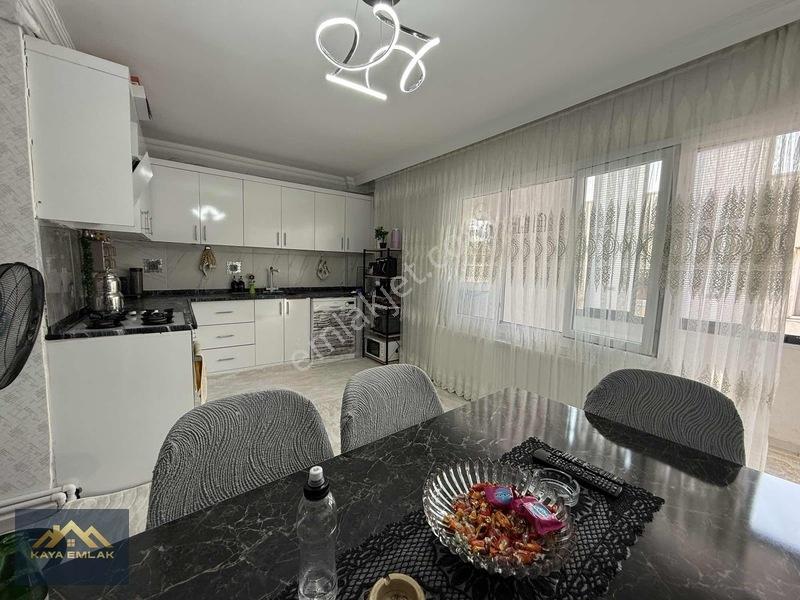 60. Yıl Mahallesinde Huzur Taksi Civarı 3+1 Kattan Bölme Daire — fotoğraf 22