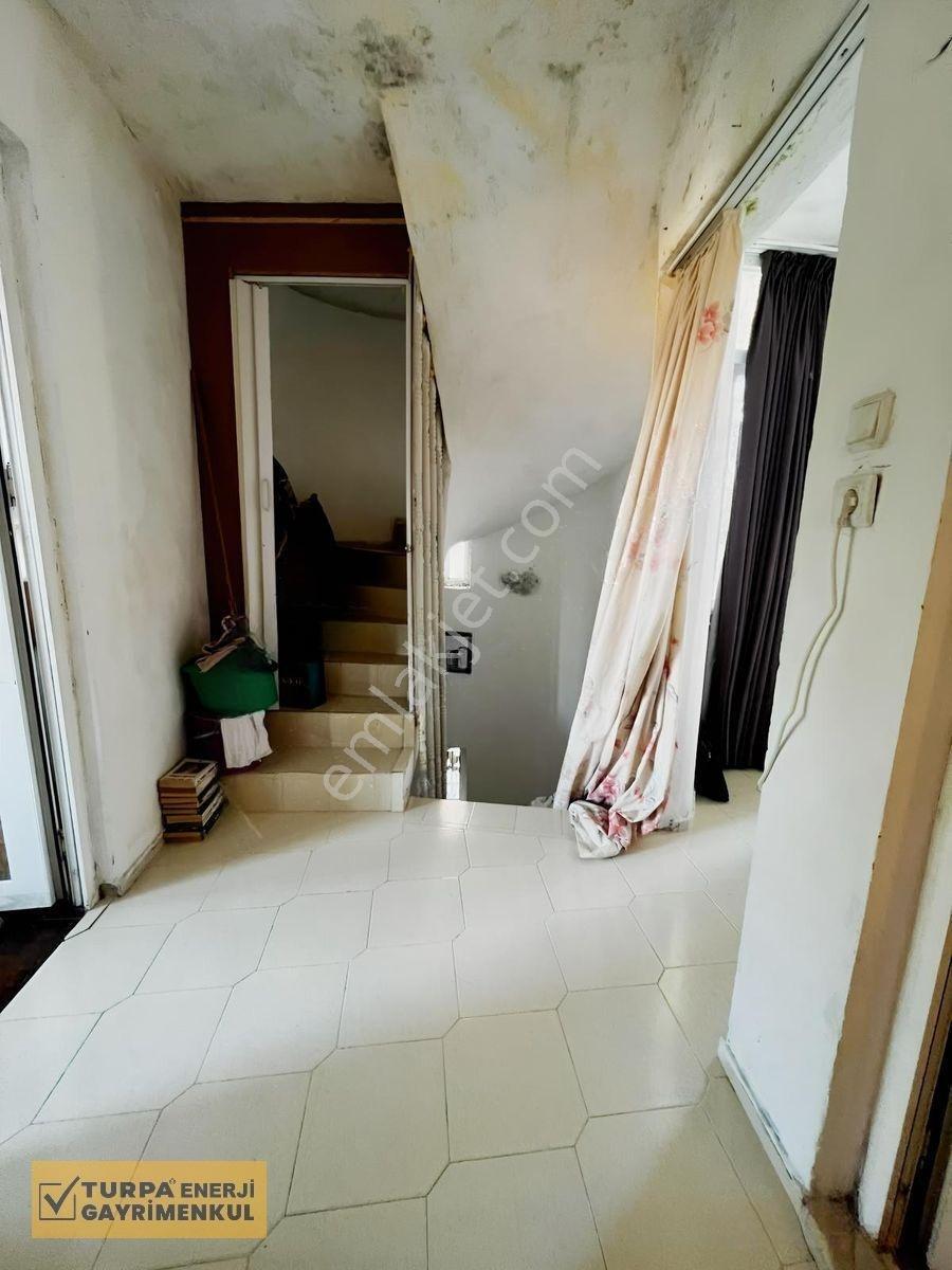 Kalabakda Sitede Deniz Manzaralı Teraslı Satılık Müstakil Villa — fotoğraf 13