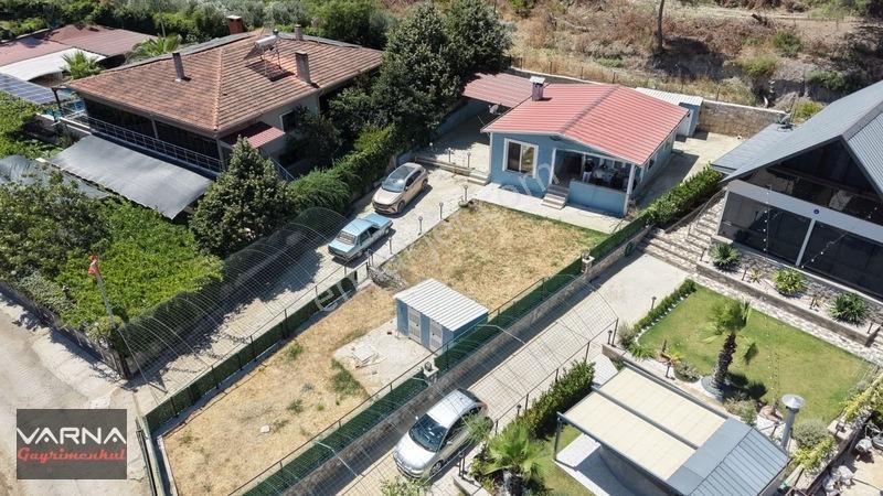 Varna Dan Çakaltepe De Evi Olan Bahceli Tapulu Doğanın İcinde — fotoğraf 3