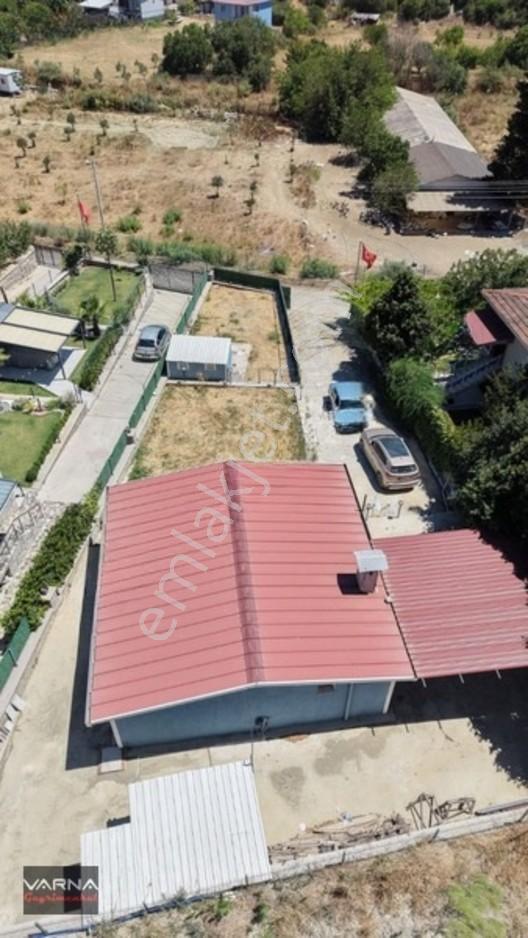 Varna Dan Çakaltepe De Evi Olan Bahceli Tapulu Doğanın İcinde — fotoğraf 10
