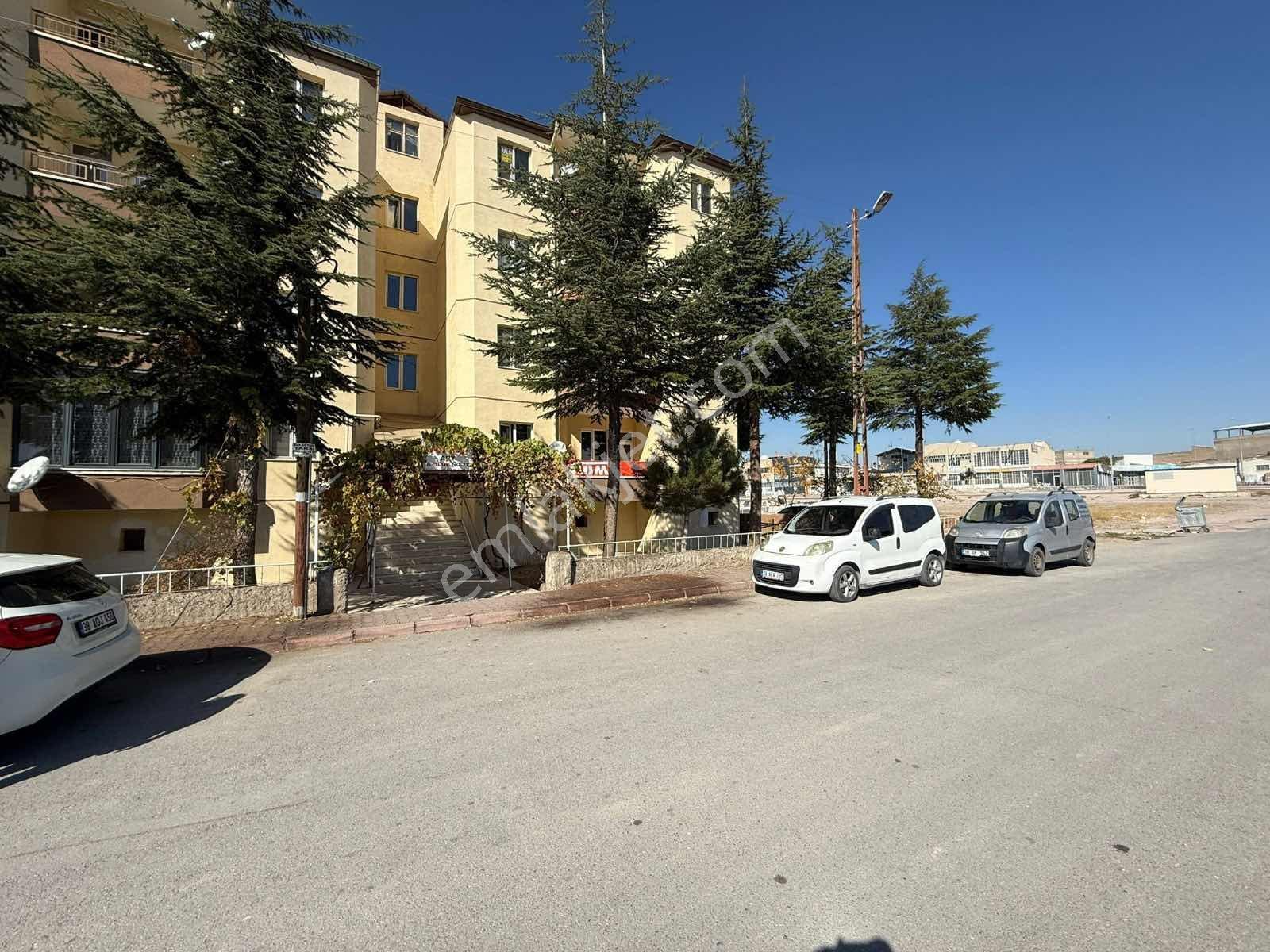Kayabaşı Mah Satılık 3+1 Daire — fotoğraf 2