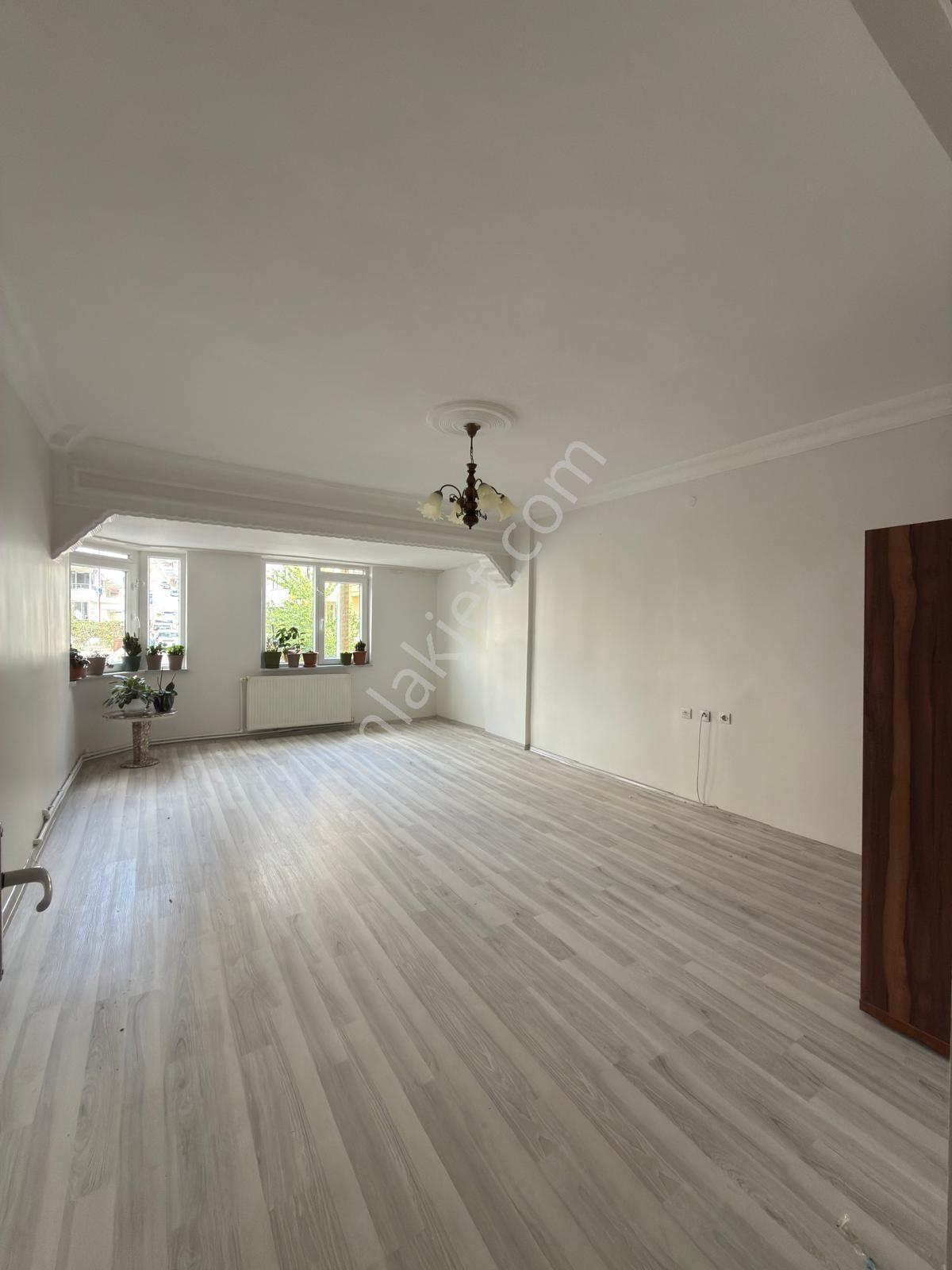 Mehmet Akif Ersoy Mahallesinde Satılık 3+1 Daire — fotoğraf 13