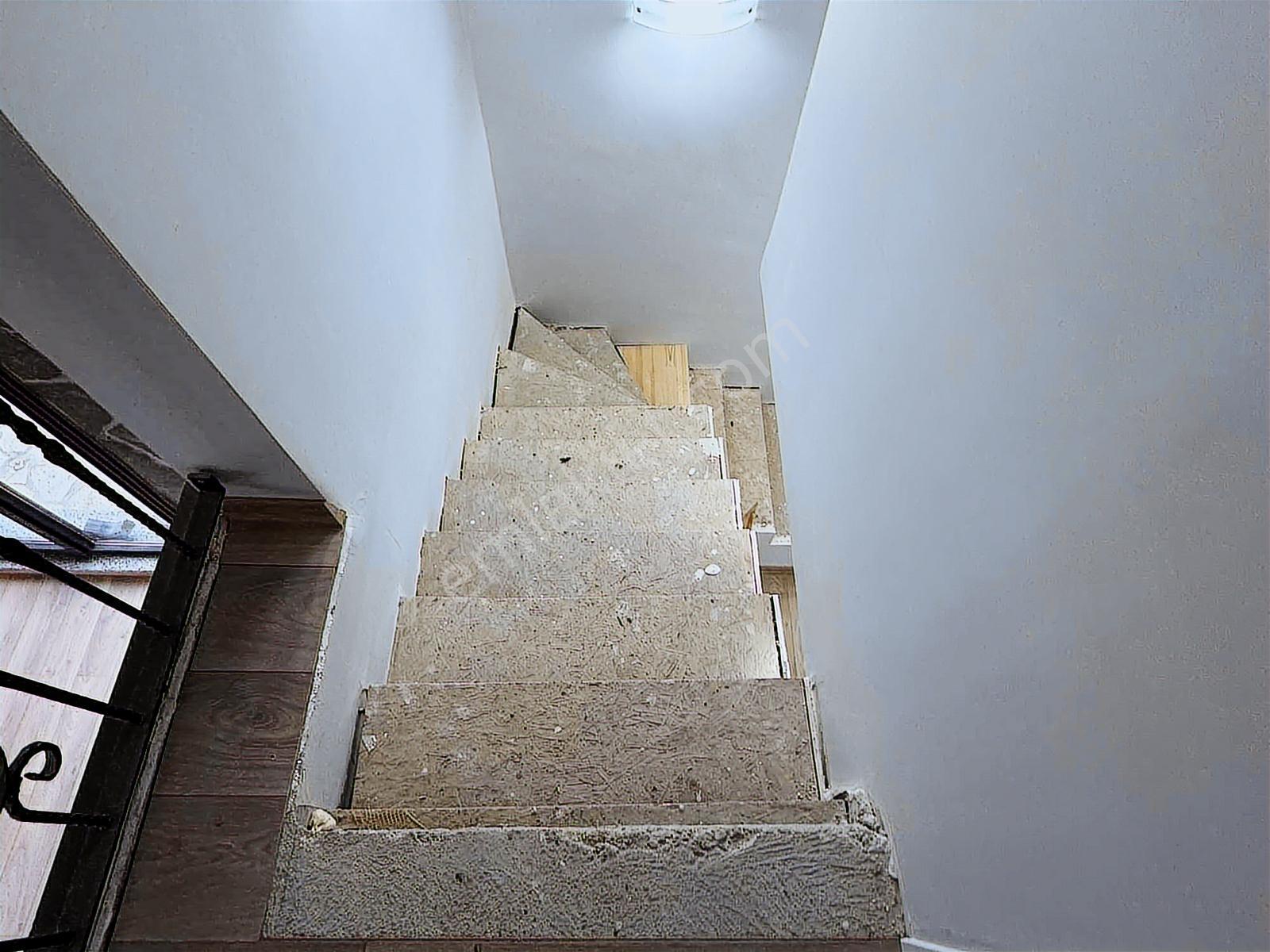 Trabzon Ortahisar Tosköyde Satılık Tamamlanmamış Villa Ve Arsası — fotoğraf 3