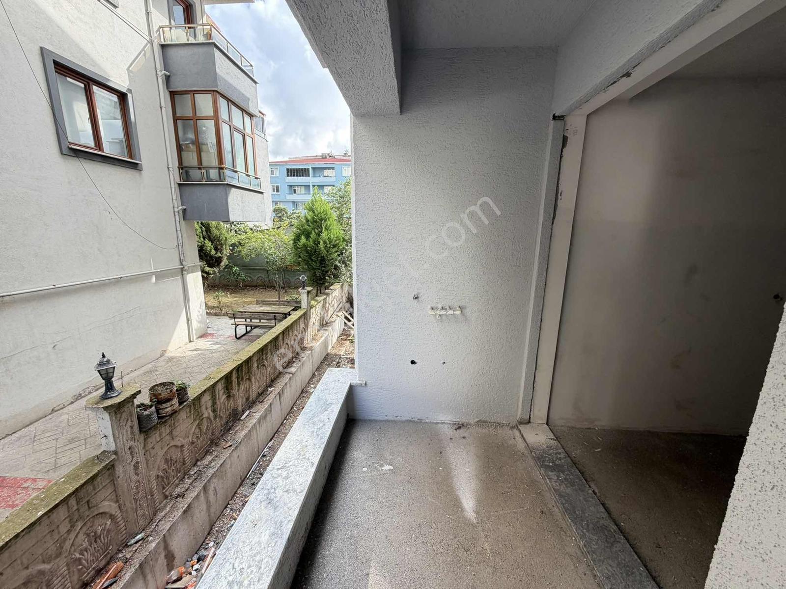 Körfez Hacıosman'da Satılık 2+1 Asansörlü Otoparklı Lüks Daire — fotoğraf 21