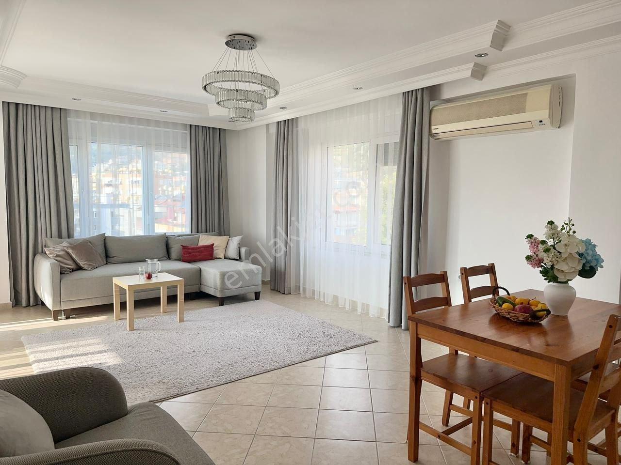 Alanya Kleopatrada Deniz Manzaralı Denize 300m 2+1 Satılık Daire — fotoğraf 2