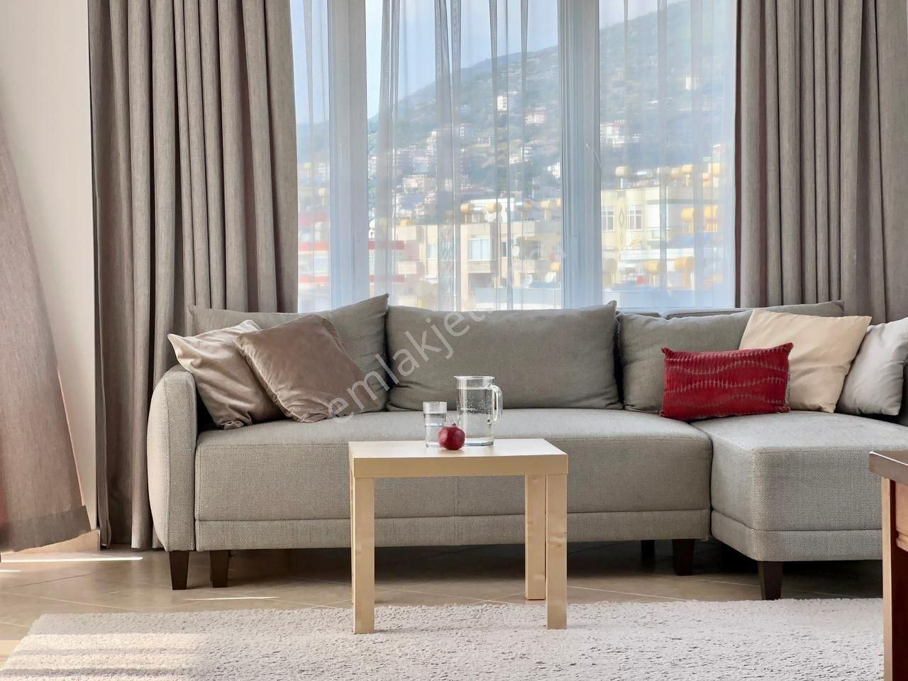 Alanya Kleopatrada Deniz Manzaralı Denize 300m 2+1 Satılık Daire — fotoğraf 3