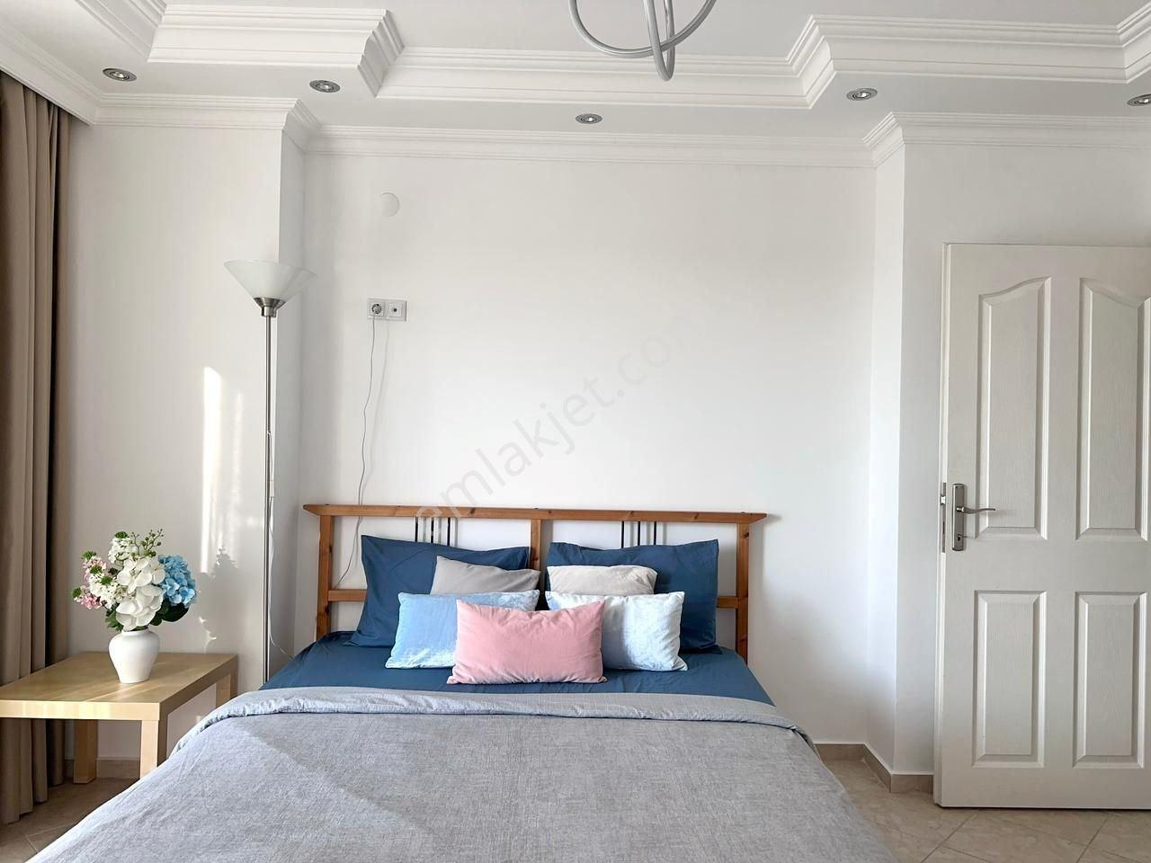 Alanya Kleopatrada Deniz Manzaralı Denize 300m 2+1 Satılık Daire — fotoğraf 9