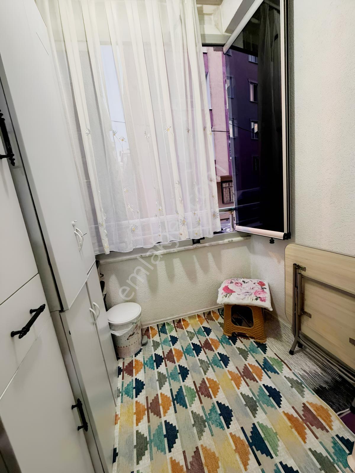 Çekmeköy M,akif Mah Sınırsız Kredi 2+1arakat — fotoğraf 25
