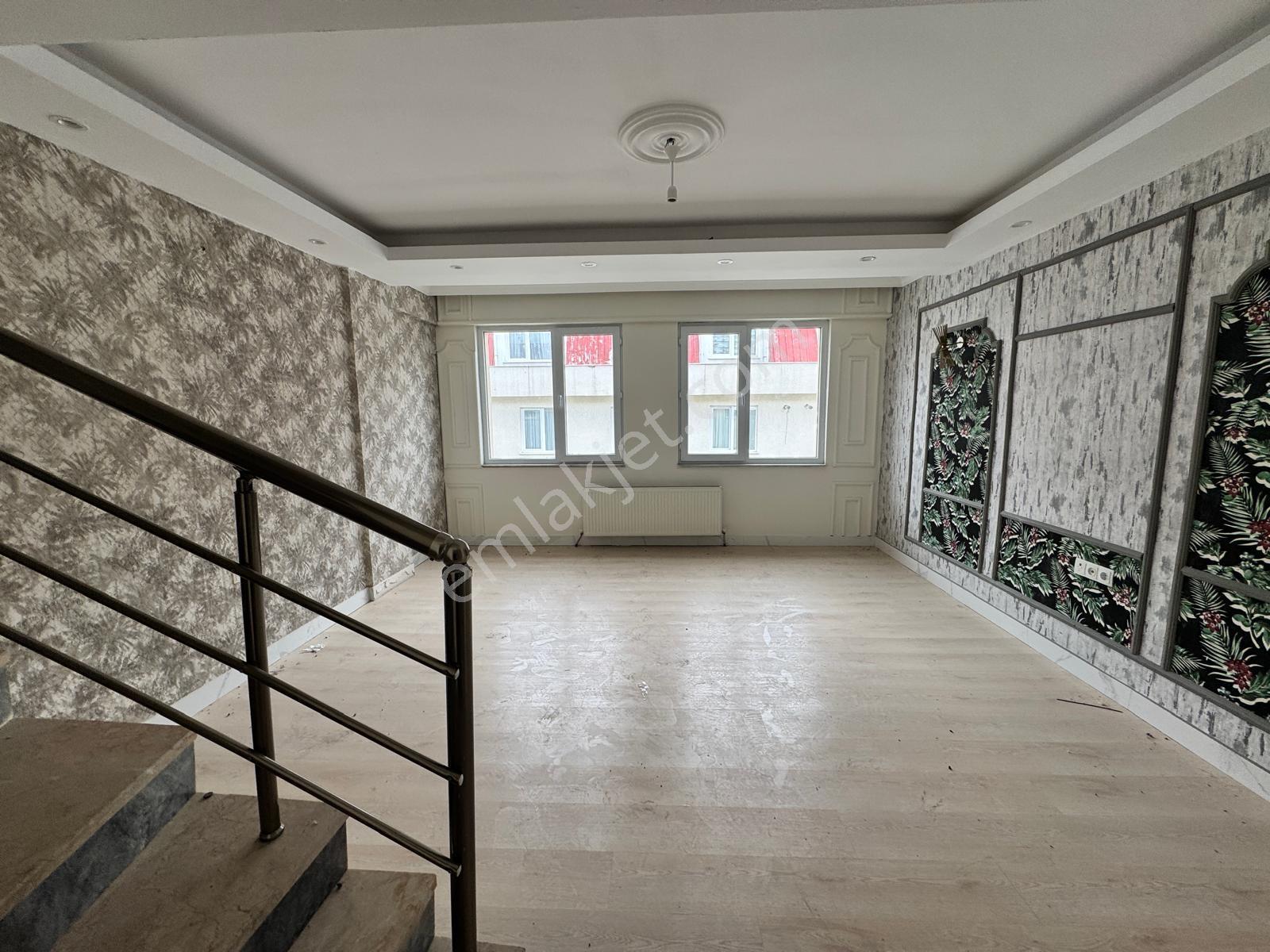 Rba'dan Kumlubel Parkı Yanı Satılık 3+1 Dubleks Daire — fotoğraf 2