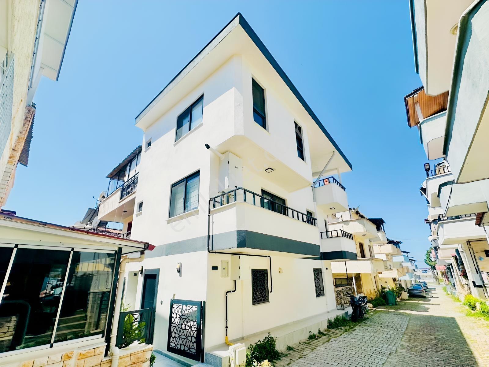 Fırsat! 3+1 Doğalgazlı Taşınmaya Hazır Satılık Villa