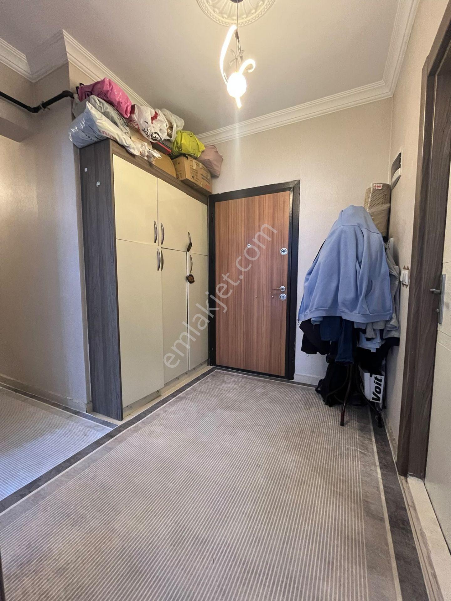 Şirinevler'de 12. Kat Şehir Manzaralı 2+1 Satılık Daire — fotoğraf 7