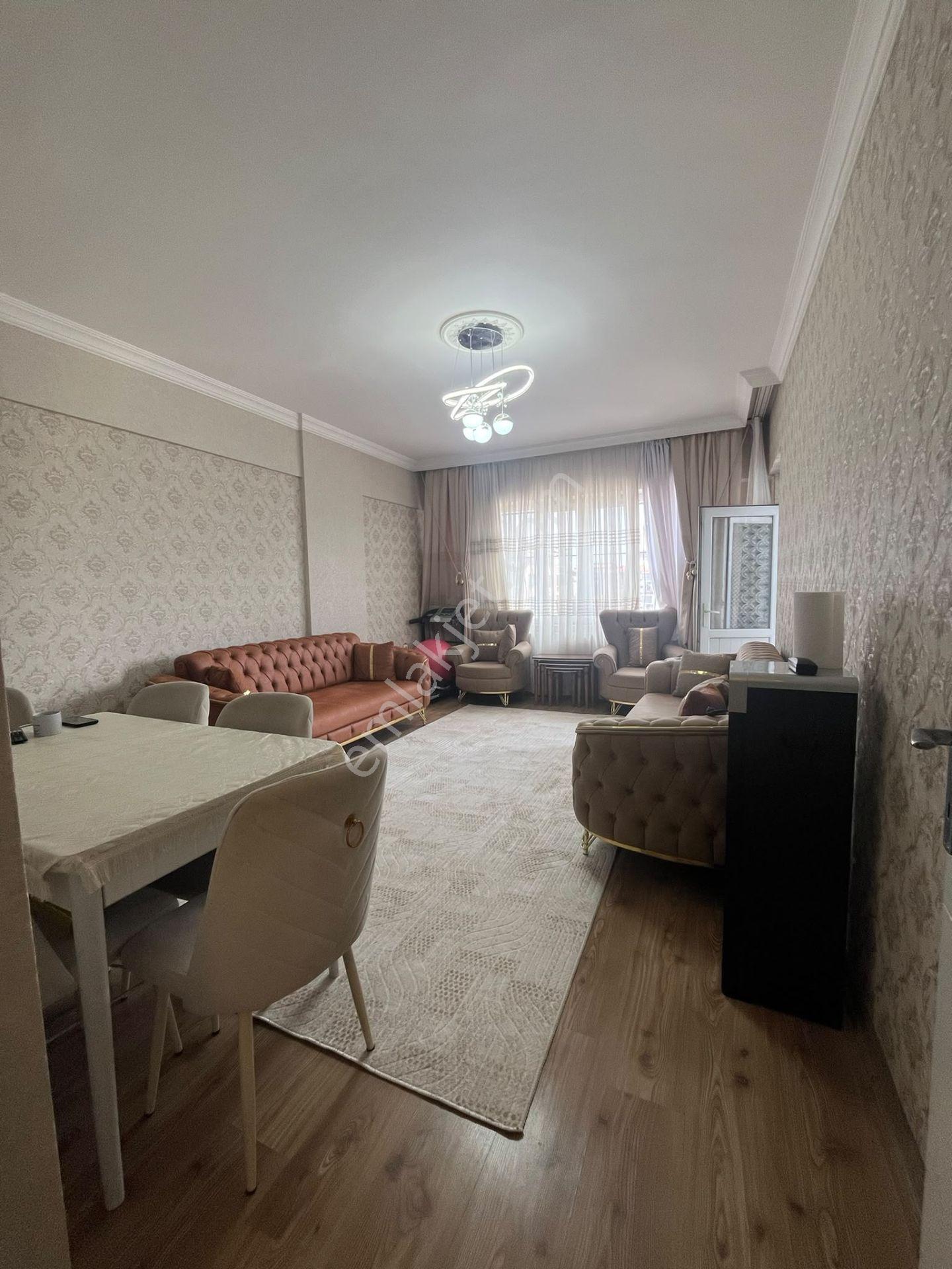 Şirinevler'de 12. Kat Şehir Manzaralı 2+1 Satılık Daire — fotoğraf 9